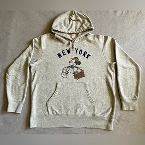 Disney x Uniqlo UT New York Mickey Hoodie Gray Men’s Size XL Sweatshirt